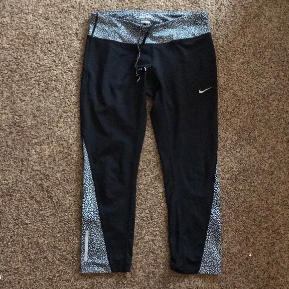Nike Pants - Nike dri-fit workout leggings